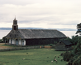 Iglesia en la isla de Quinchao, cerca del pueblo de Matao.